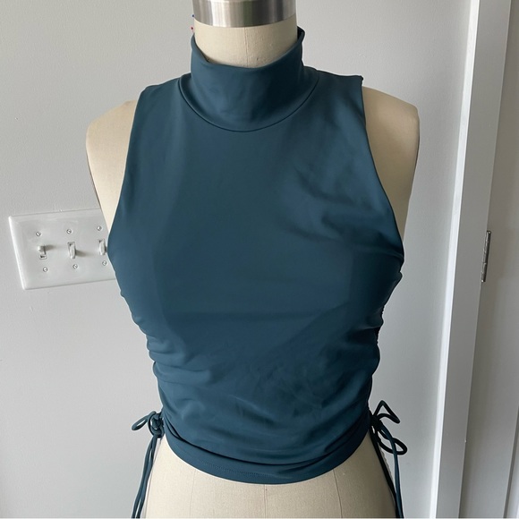Zara Ruched Stretchy Top - Picture 5 of 9